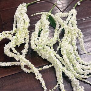 Artificial White Floral Garland 3 pieces
